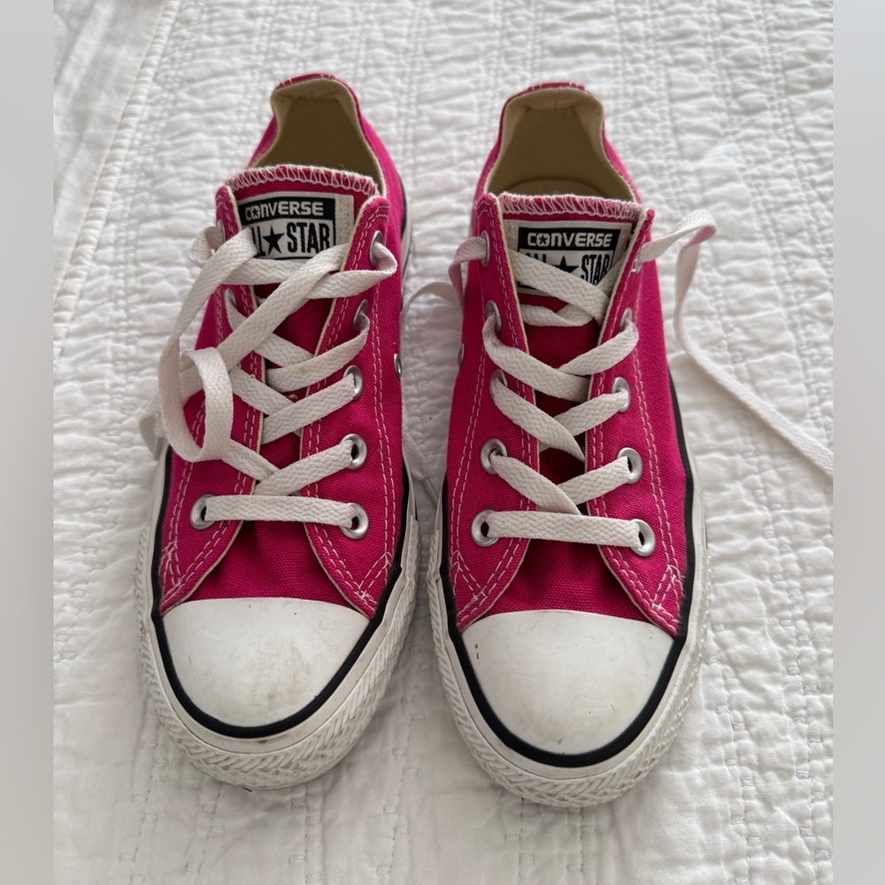 Converse Pink Sneakers